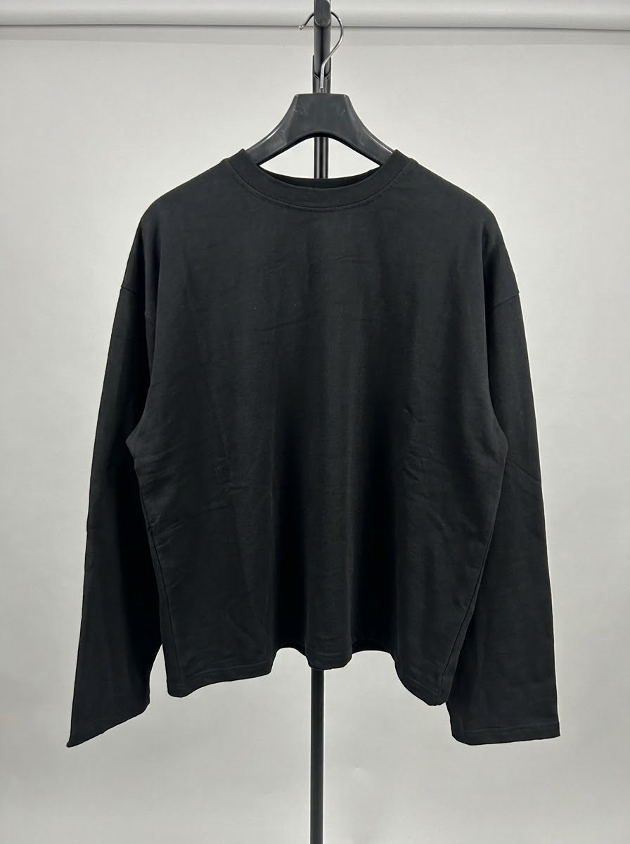 Black Essential Longsleeve Boxy Fit